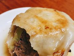 -宝瑞门钉肉饼店