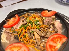 -乡土特色.冷锅鱼.牦牛肉汤锅