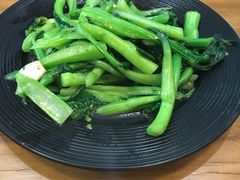 清炒菜心-唔止卤嘢·潮州府城菜(鹭江店)