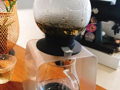 -茶是一枝花泡茶店