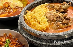 Noisy Chicken Feet