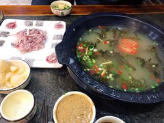 -景明轩•养生酸汤鱼火锅 云贵鲜菌 现舂野果酸汤(王寨小区店)