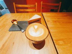 -Punchline Coffee&Roaster(同济大学店)