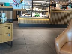 -星巴克(桂林国贸益华城店)