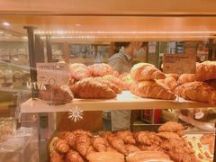 新西兰芝士牛角-PAPER STONE BAKERY(天环店)