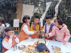 -吉的堡幼儿园(复地花屿城分园)