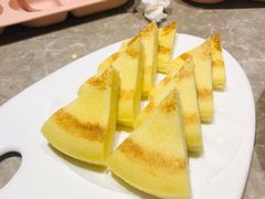 -月枫江南小馆(绿地缤纷广场店)