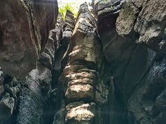 -梭布垭石林景区