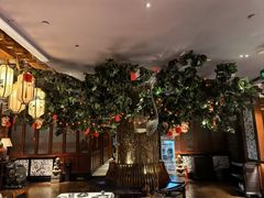 -八府香鸭·啫啫煲(华山路店)