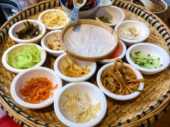 -包整·丝娃娃(一览甲秀楼风景店)