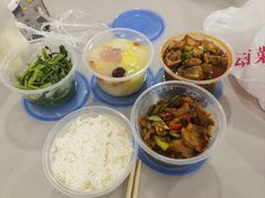 -山茶云南菜(永安里店)