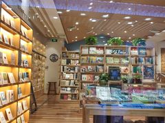 -猫的天空之城概念书店(印象城购物中心店)