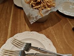 -秘密旅行Bonjour(黑金冠 江南西店)