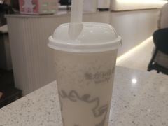 双蛋小皇椰（白屁屁）-茶力的小怪兽(梅林卓悦汇店)
