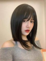 -时尚殿堂明星门店