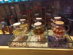 -领鲜活海鲜榴莲自助火锅(东门店)