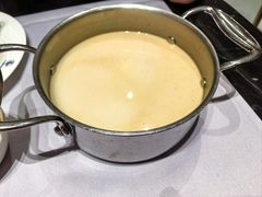 -红鼎豆捞·非遗鲍皇汤火锅(宝丰路店)