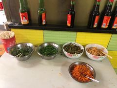 自助调料区-王记生烫牛杂面馆(兰陵路店)