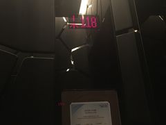 -OZONE 顶楼酒吧(香港丽思卡尔顿酒店)