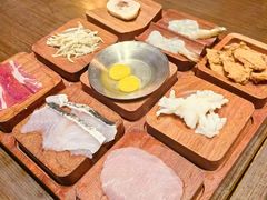 -银米·云南传统过桥米线(双廊黑金冠店)