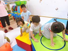 -黄浦乐烁龙鱼宝贝托育园(海潮路校区)