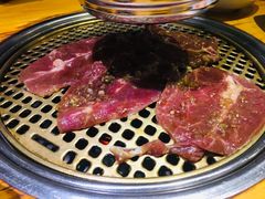 -唯成•韩国炭火烤肉 유성고기