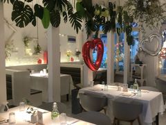 -春树下·树屋花房西餐厅(罍街AS1980店)