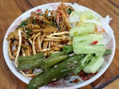 -老方桌烂蹄花川菜馆(九龙坡店)