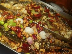 -鸣记脆皮烤鱼·海鲜烤鱼(亿合城店)