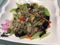 -聚春园自助餐厅(东街口店)