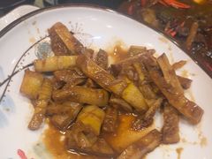 -老鄞江清水龙虾•赵赵家(江北店)