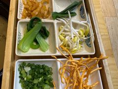 -勺子米线·云南传统小吃市集(四方街店)