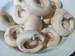 -马路牙子地桌烤肉(工体店)