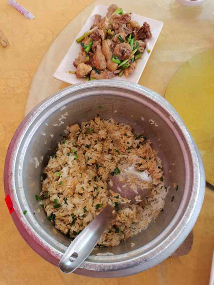 香宾鸡饭(朱村店)-"最爱这里的鸡饭,鸡香滑可口,饭喷喷香, .