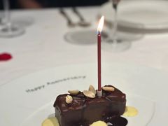 -AZUR聚(香格里拉饭店)