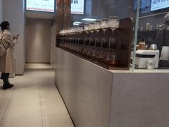-喜茶(北京华贸购物中心店)