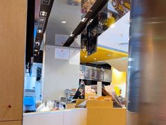 -麦当劳(展览路店)