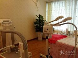 -成都苗方清颜专业祛痘