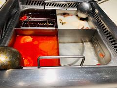 -海底捞火锅鲜切牛肉主题店(长寿路店)