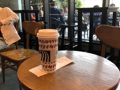 -星巴克(南宁民歌湖店)