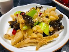 馋嘴凤爪-虾友记(麻辣小龙虾 烤鱼 烧烤)