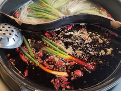 -钢管厂五区小郡肝串串香(蜀都万达店)
