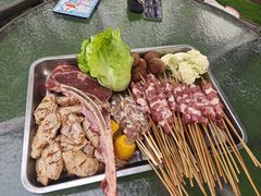-尚庄度假村·庭台树下·户外烧烤·团建CS·轰趴营地(上庄水库店)