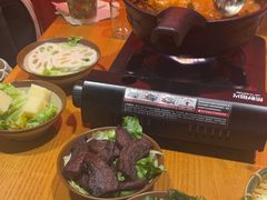 -黔三一夺夺粉酸汤火锅(百信店)