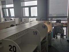 -众独空间沉浸式自习室(三阳路铂仕汇店)