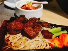 -穹六人间 people 6(岳阳路店)