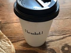 -Bracket Coffee(工体店)