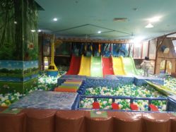 -汤姆小鸟(无锡宝龙广场店)