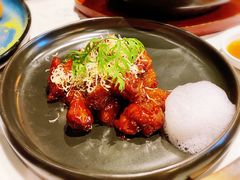 红酒泡沫牛仔粒-荟廷·晶萃(陆家嘴尚悦湾店)
