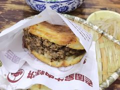 牛肉烧饼（多肉）-穆得·老周家牛肉烧饼(普利街店)